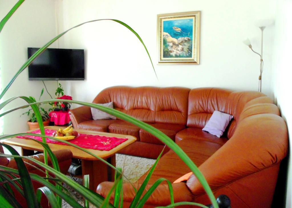 Guest House Kate Mlini Chambre photo
