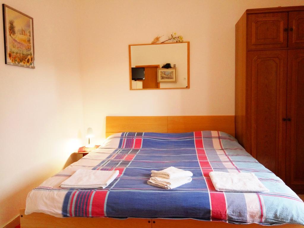 Guest House Kate Mlini Extérieur photo