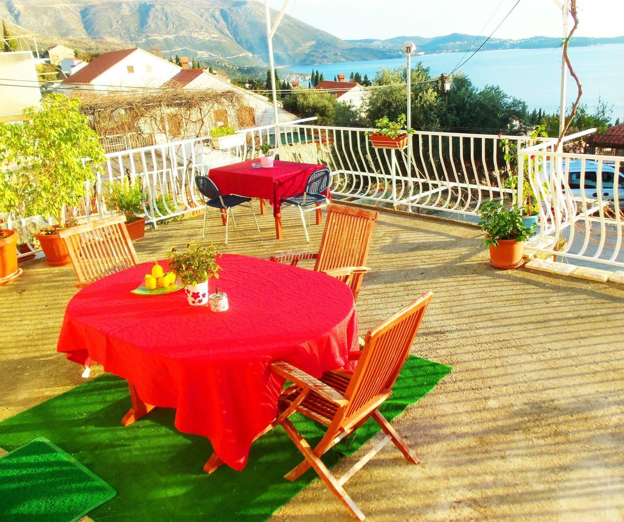 Guest House Kate Mlini Extérieur photo