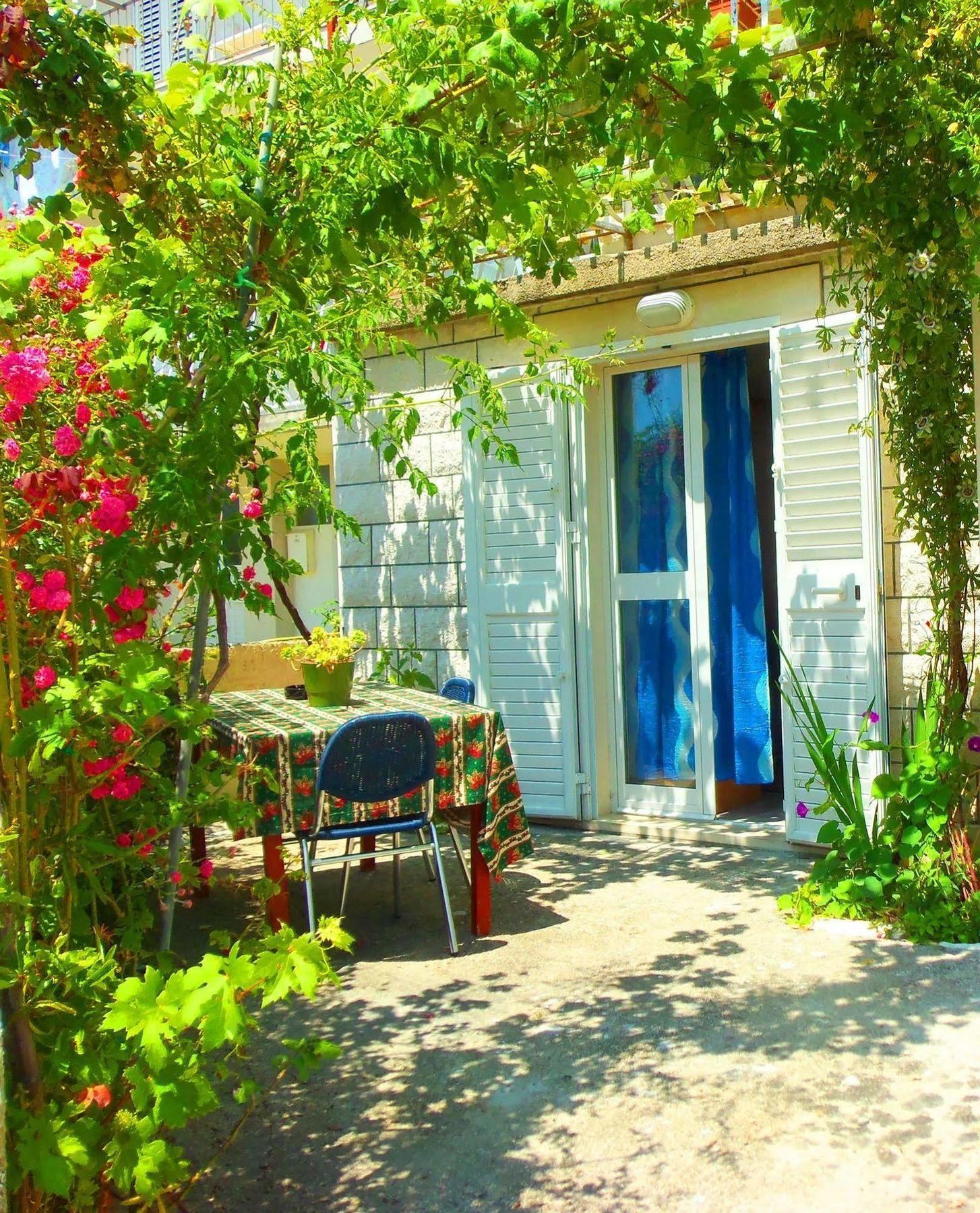 Guest House Kate Mlini Extérieur photo